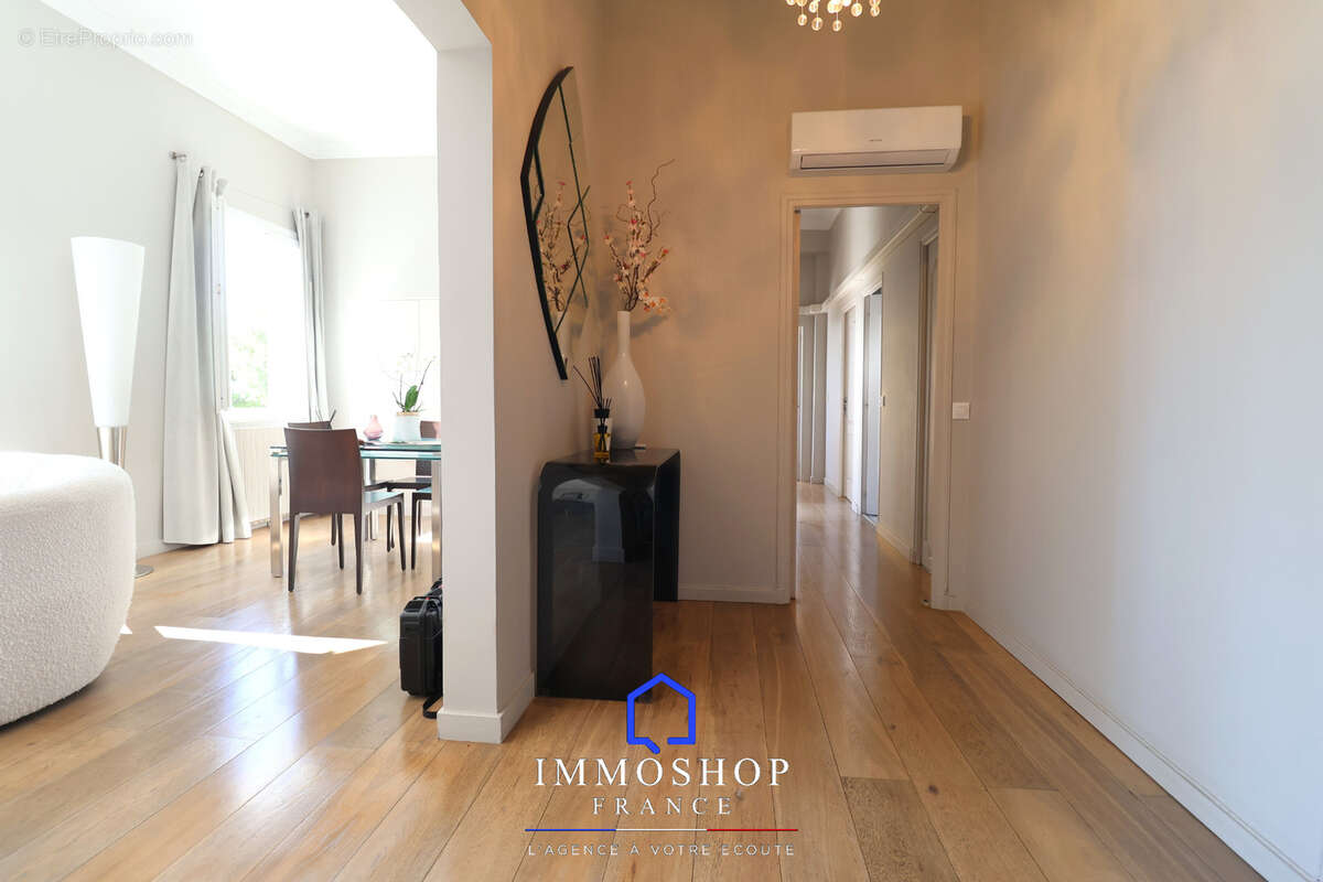 Appartement à MARSEILLE-7E