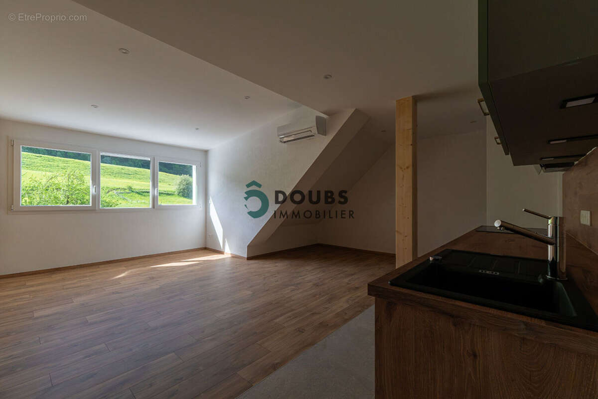 Appartement à FUANS