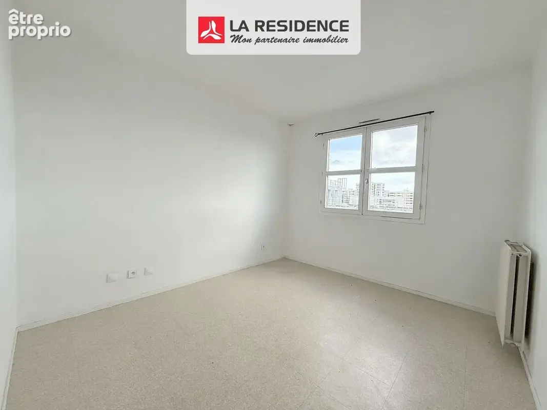 Appartement 2 pièces 46 m² à vendre à Elancourt (78990) - photo 4