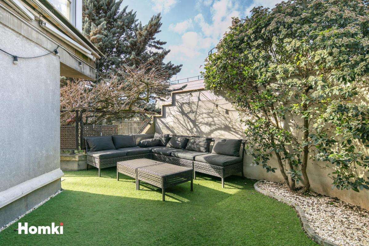 Appartement à SAINT-MARTIN-D'HERES