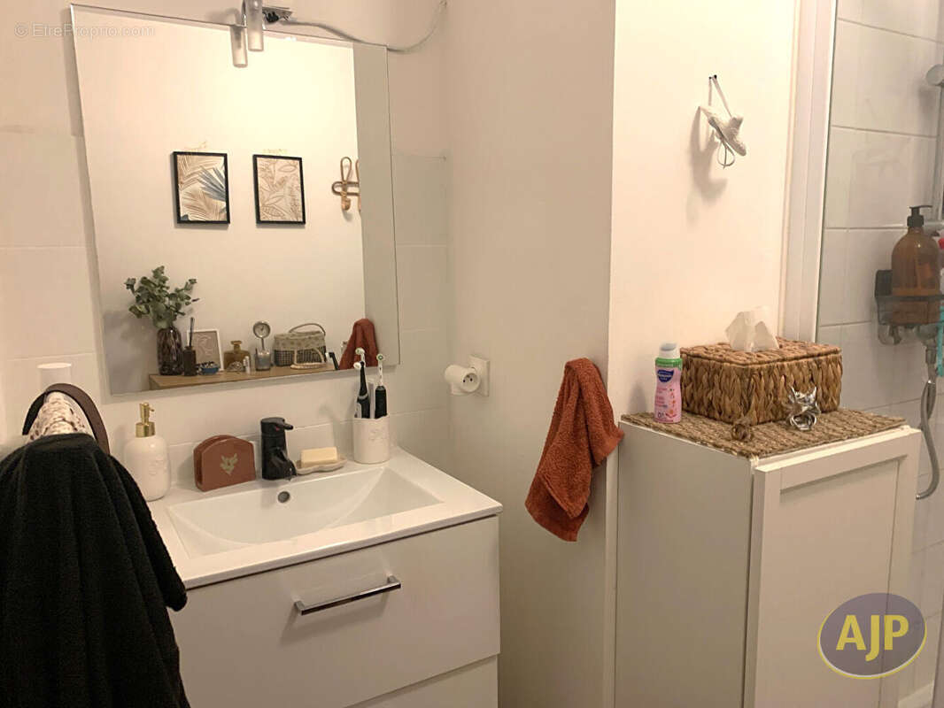 Appartement à SAINT-SEBASTIEN-SUR-LOIRE