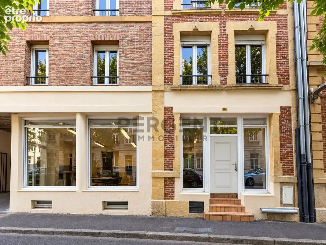 Commerce 108 m² à vendre à Charleville-Mezieres (08000) - photo 4