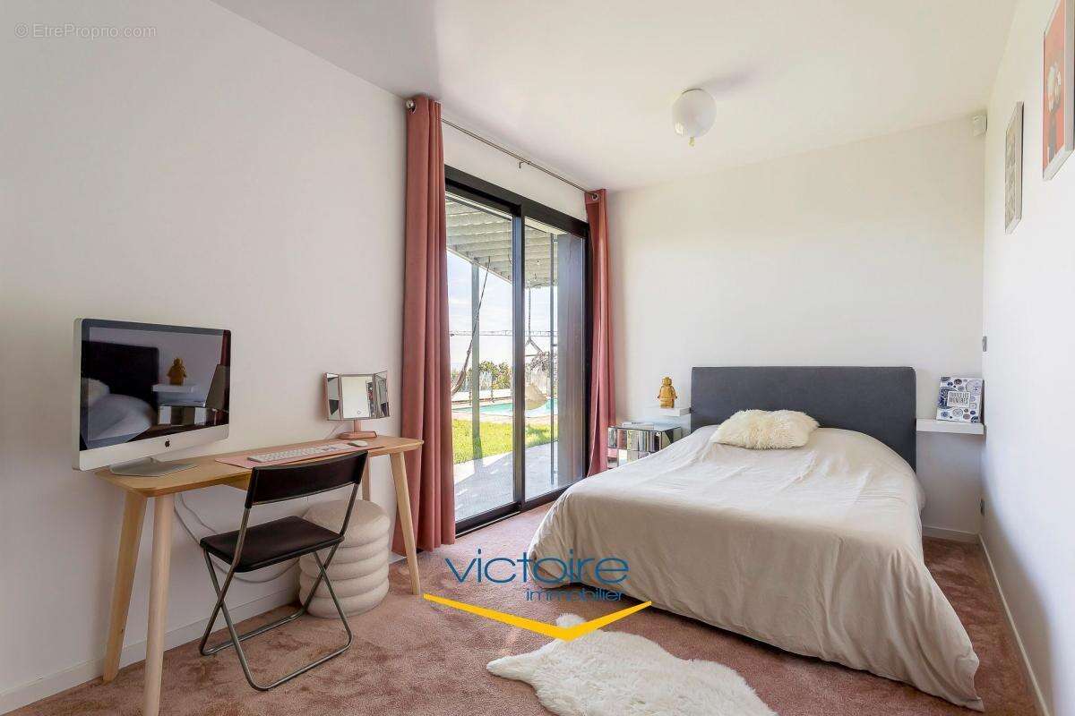 Maison à SAINT-CYR-AU-MONT-D&#039;OR