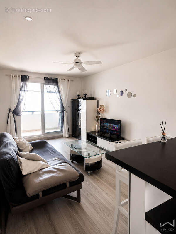 Élégance, Lumière et Vue Océan : Un Appartement à Découvrir Sans Attendre - photo 3