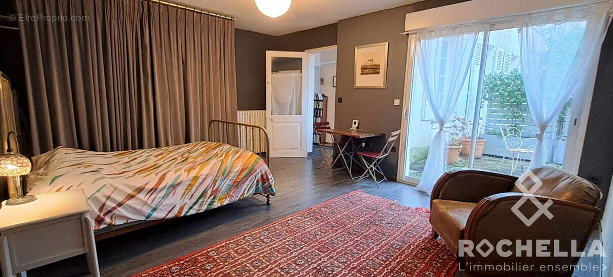 Maison à TONNAY-CHARENTE