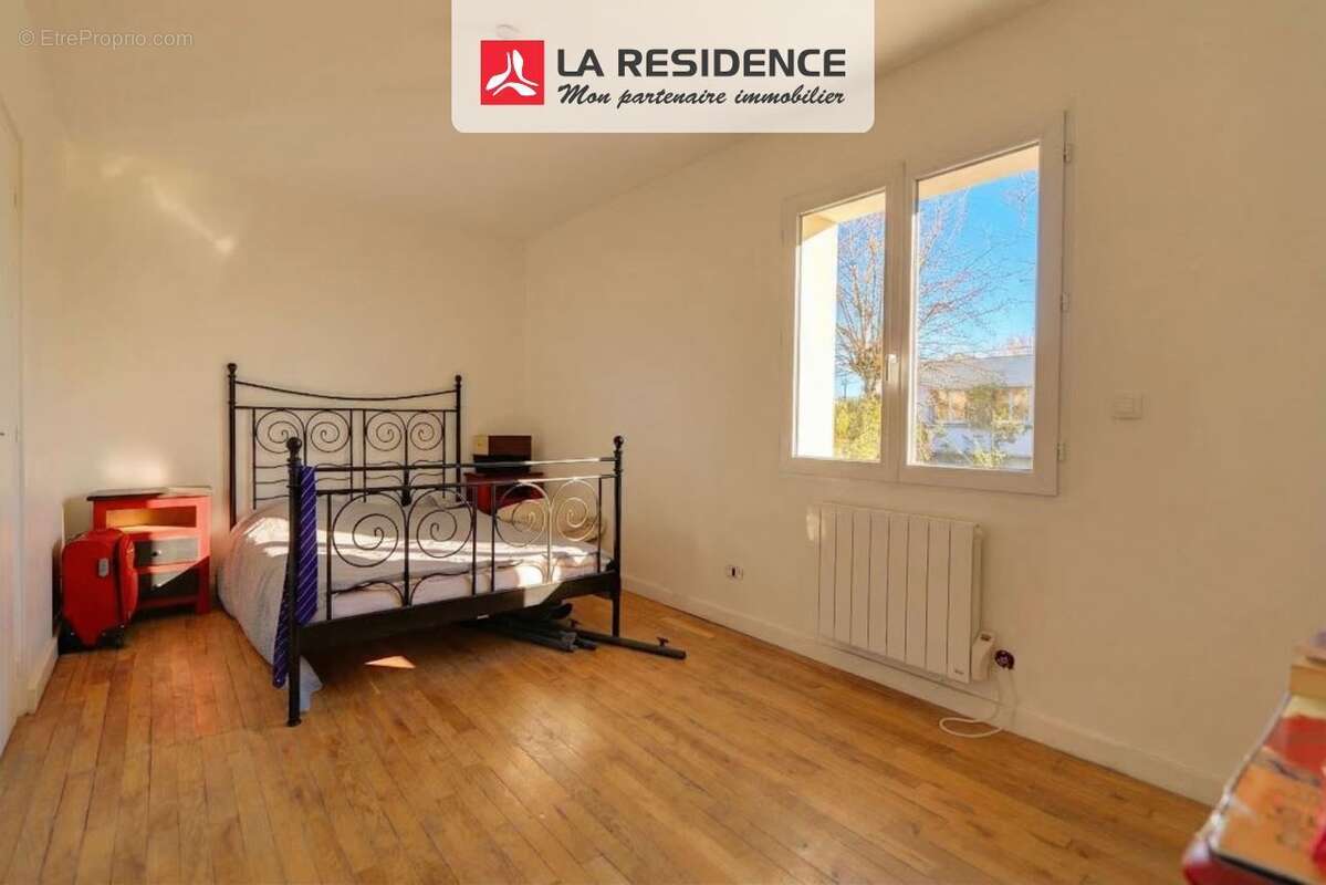 Maison 132 m² à Beauchamp  - photo 9