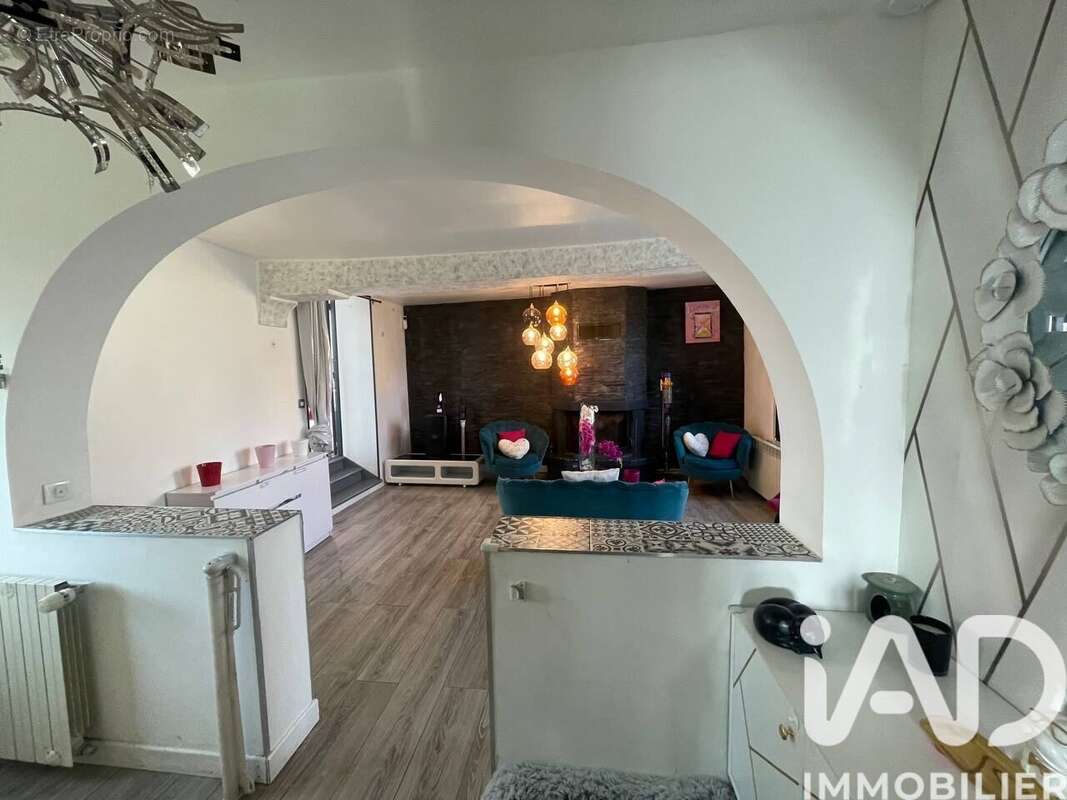 Photo 4 - Maison à MONTREUIL-AUX-LIONS