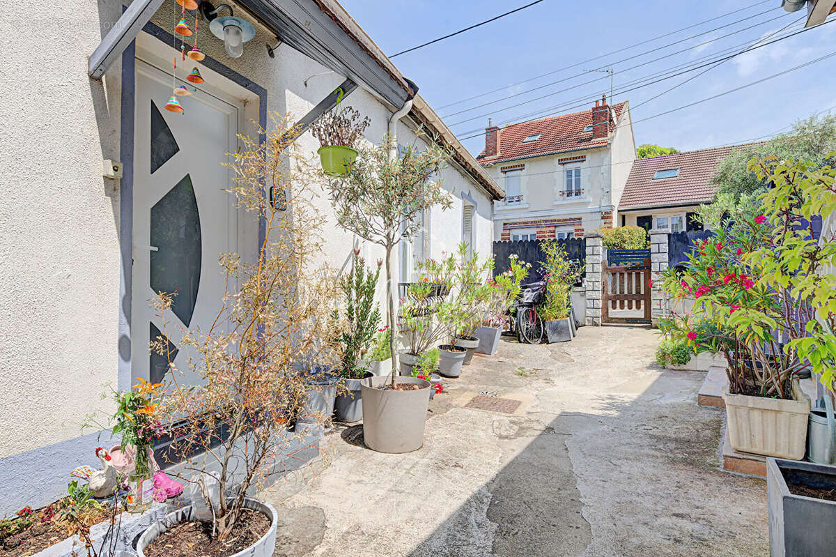 Noisy le grand - photo 13