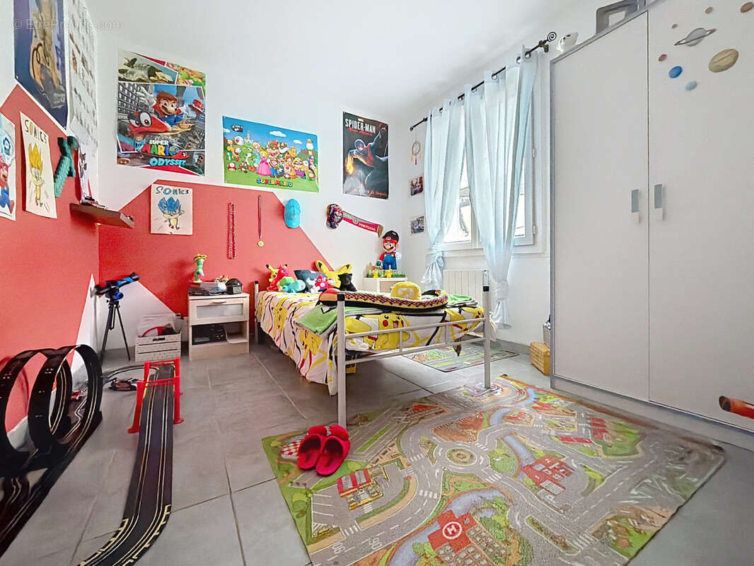 Appartement à OBJAT