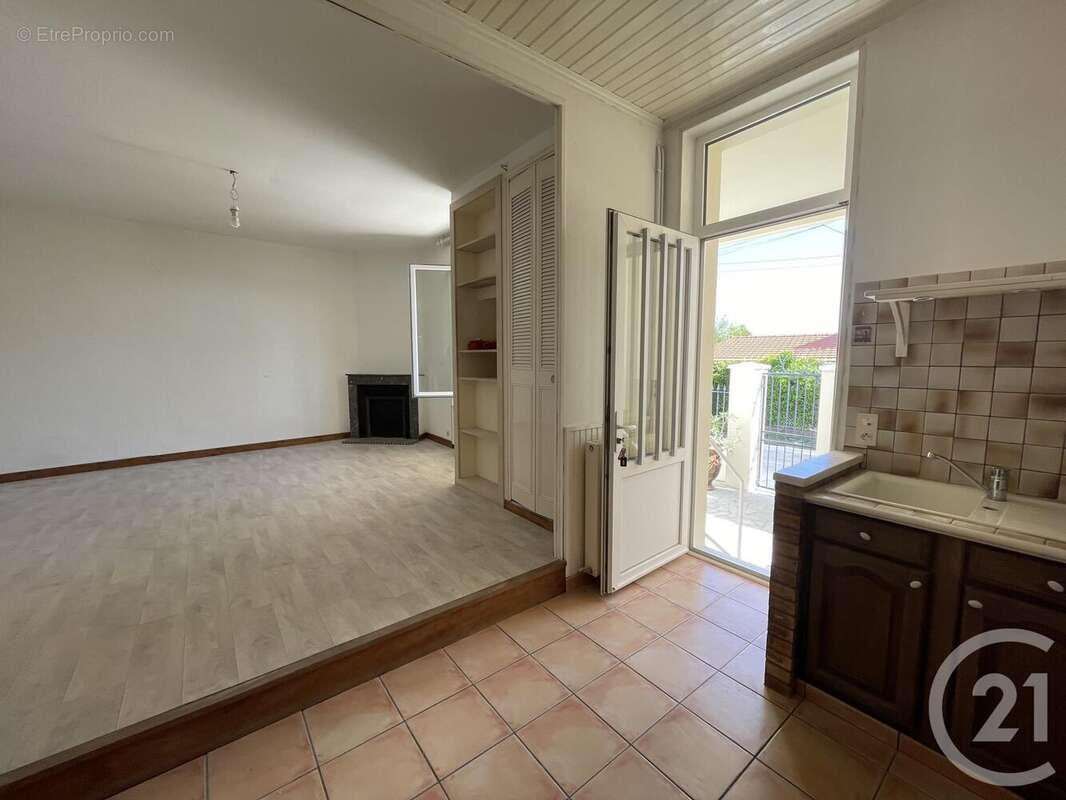 Maison à SAINT-GEORGES-DE-DIDONNE