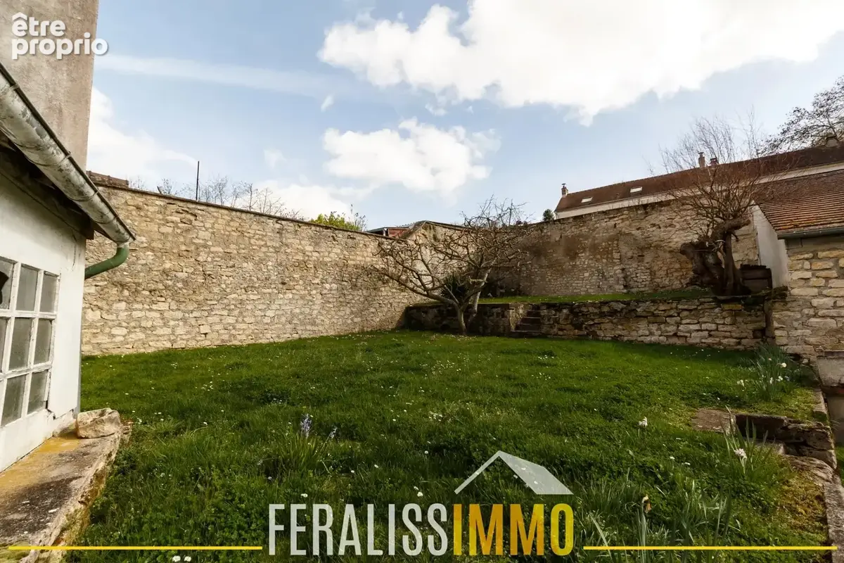Maison de charme à Vigny avec fort potentiel évolutif rare - photo 11