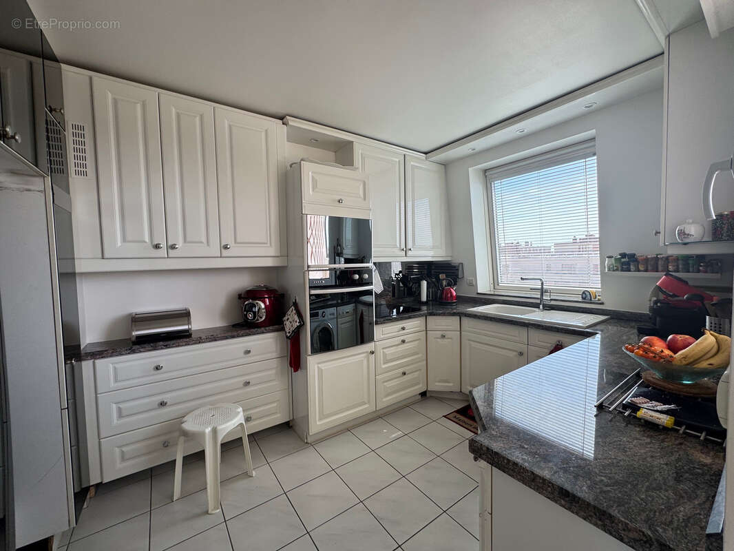 Appartement à SAINT-MAUR-DES-FOSSES