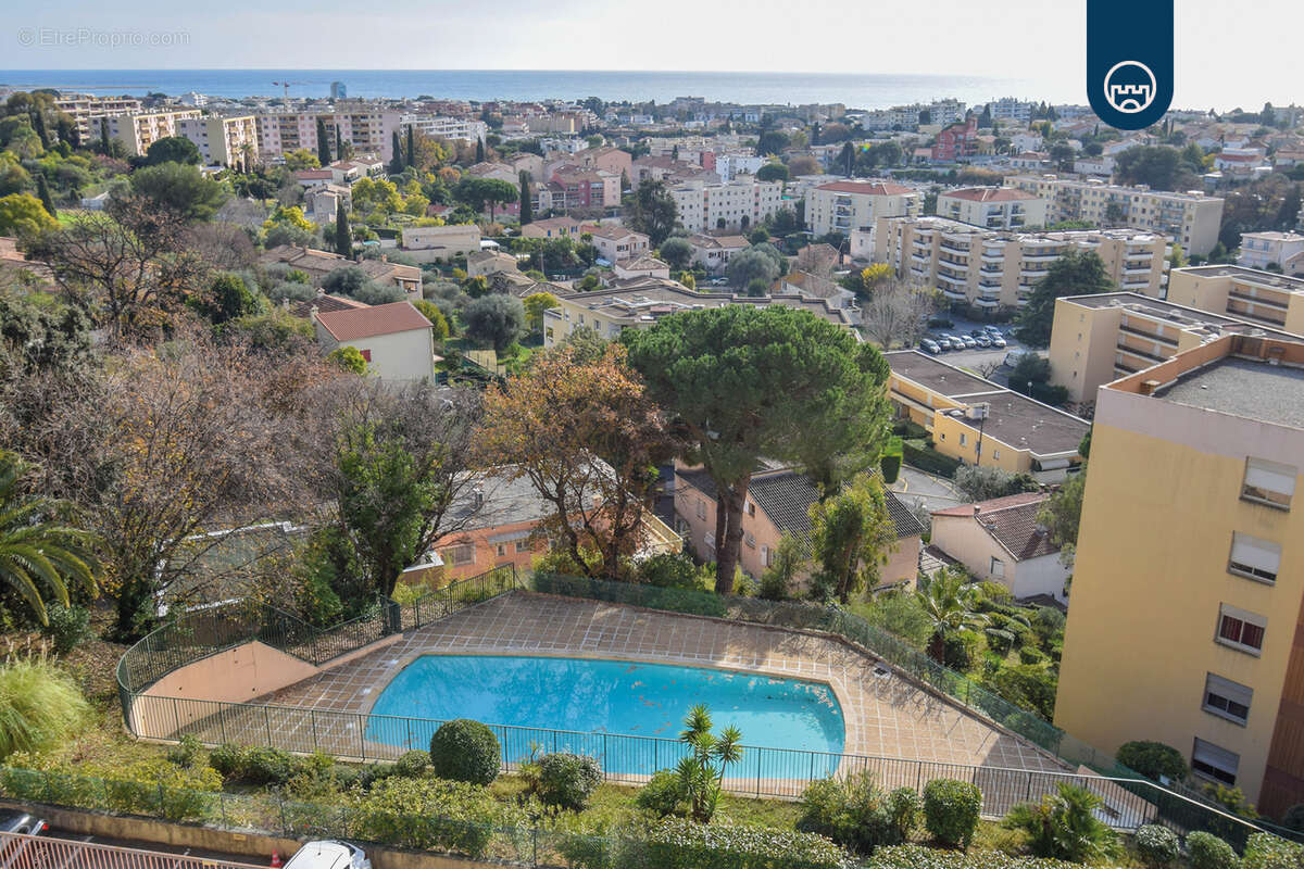 Appartement à CAGNES-SUR-MER