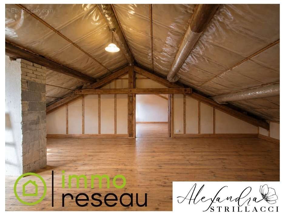 Maison à MERCY-LE-BAS