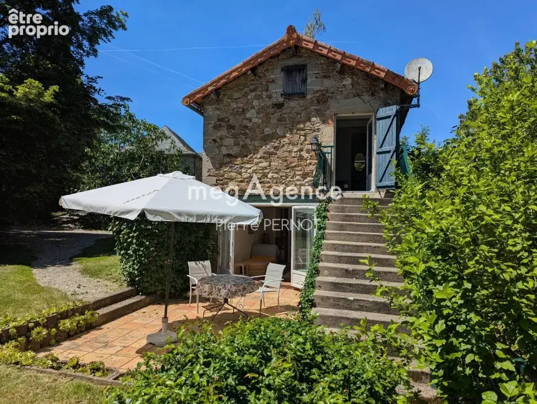 Charmante propriété en pierre avec Gîte et dépendance - photo 3
