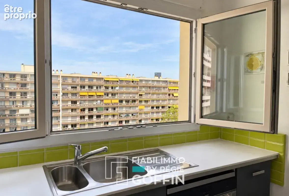 Appartement T4 familial avec grand balcon - Monplaisir - photo 8