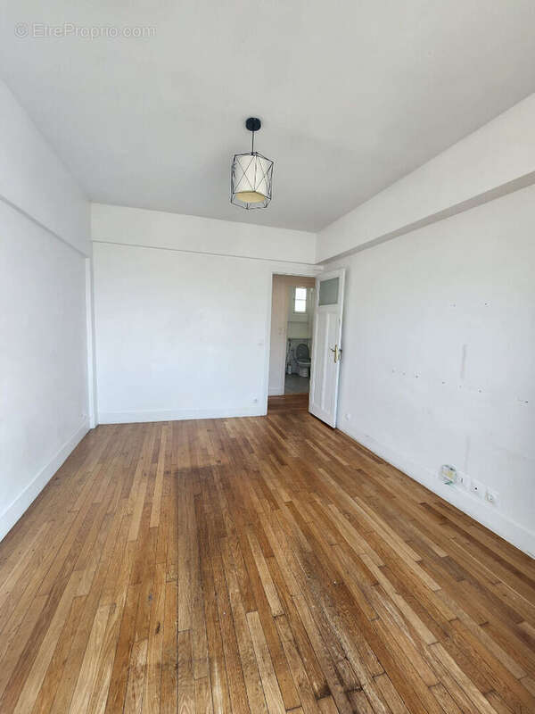 T3 NEUILLY SUR SEINE - 3 pièce(s) - 53.77 m2 - photo 3