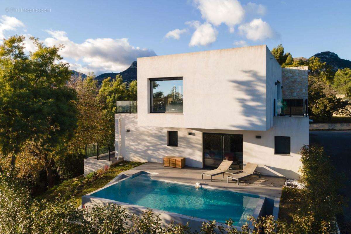 Maison à VENCE