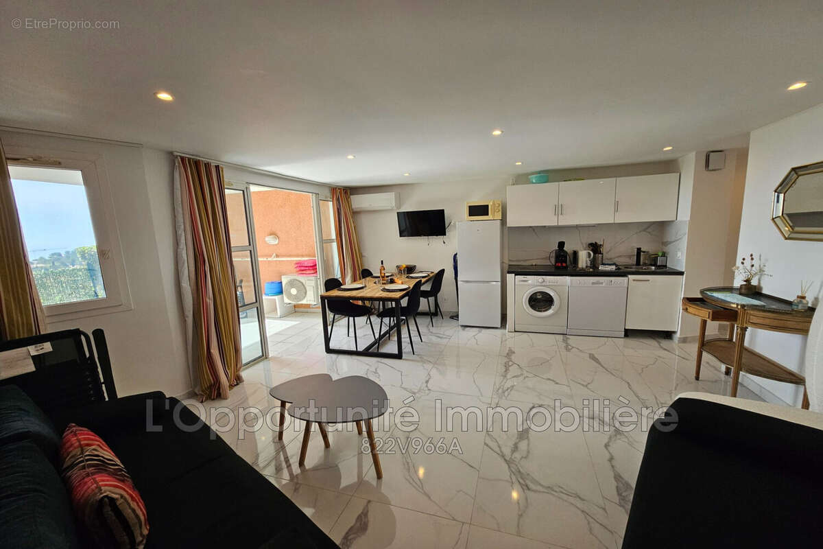 Appartement à SAINT-RAPHAEL