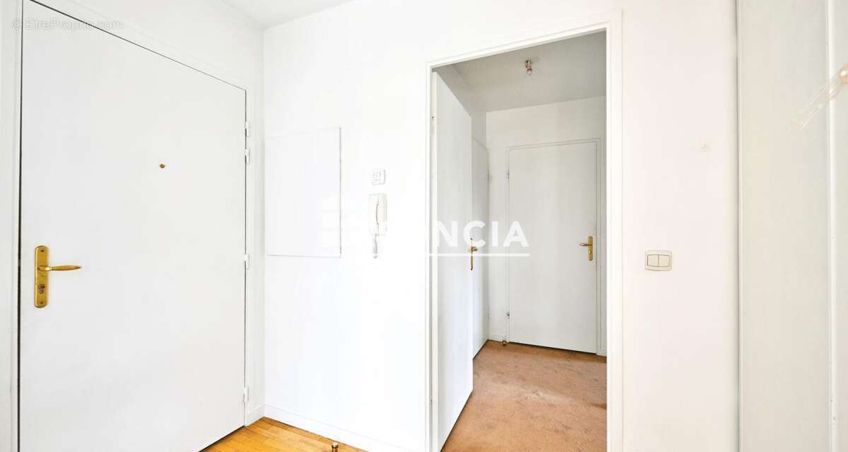 Appartement à SAINT-OUEN-L'AUMONE