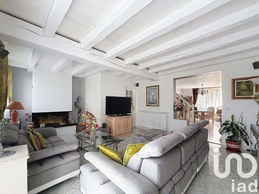 Photo 2 - Maison à QUINCY-SOUS-SENART