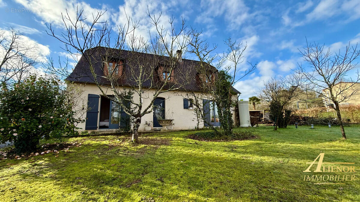 Maison à CHANCELADE