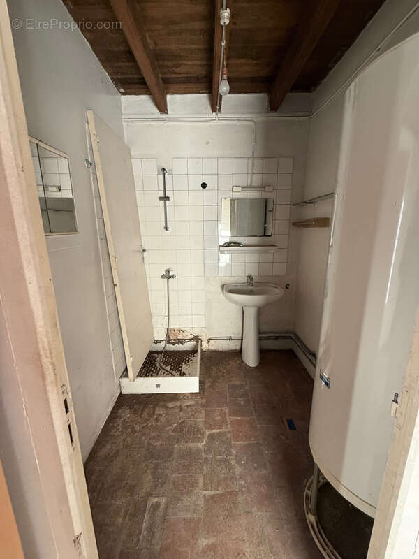 Maison ancienne de 100 m2 - photo 6