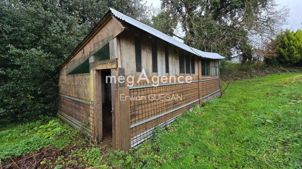 Maison à KERGRIST-MOELOU