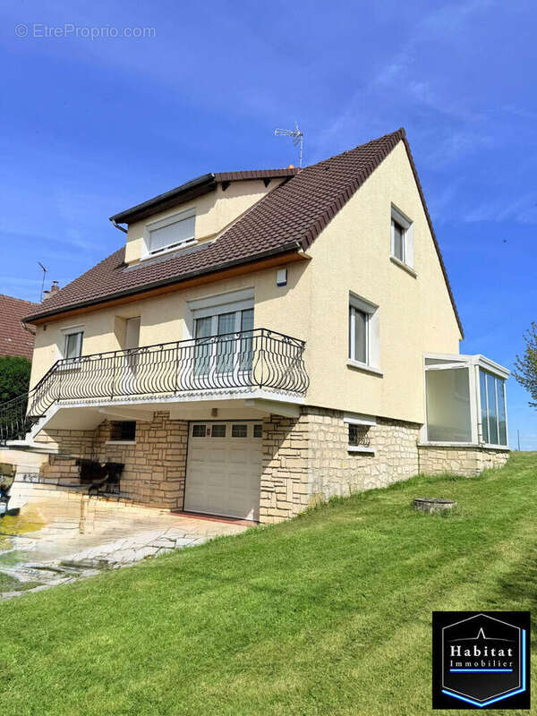Maison à LAGNY-LE-SEC