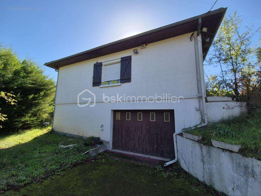 Maison à FAY-AUX-LOGES