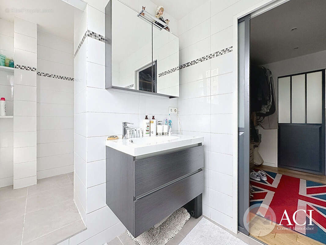 Appartement à DEUIL-LA-BARRE