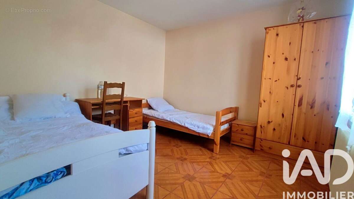 Maison 140 m² à Ezanville  - photo 8