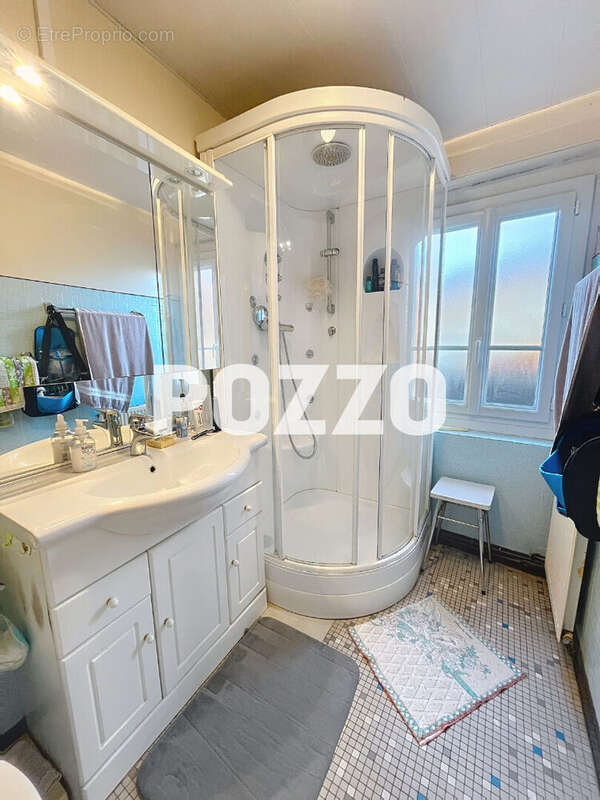 Maison à SAINT-SEVER-CALVADOS