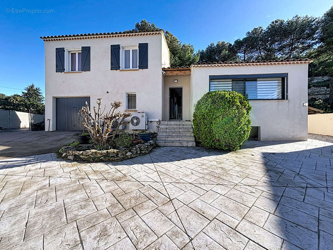 Maison à MARTIGUES