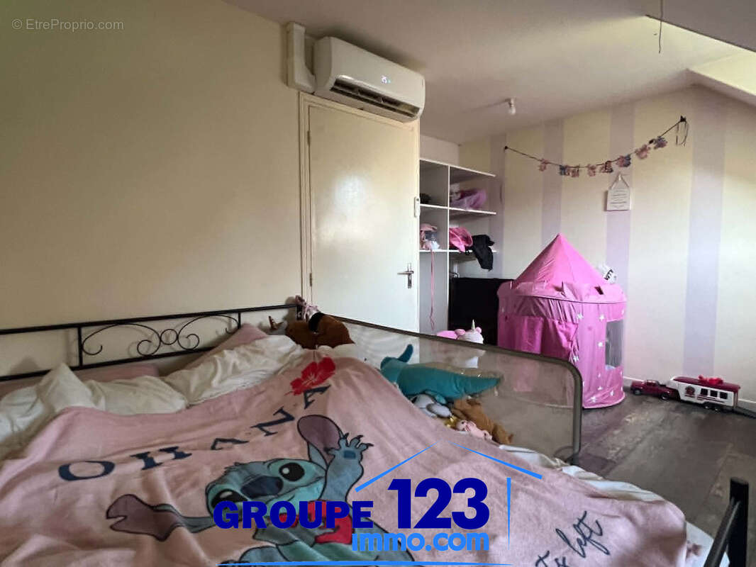 Maison à CHASSY