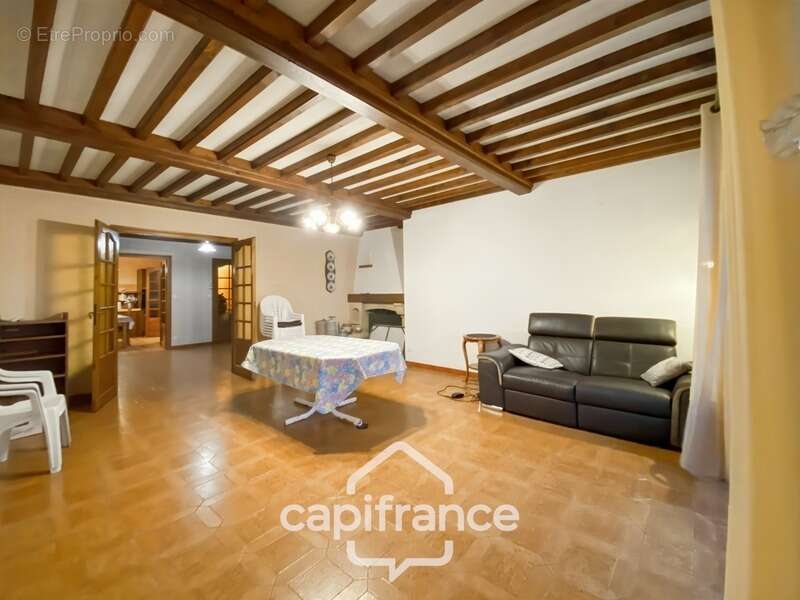 Maison à SARRAS