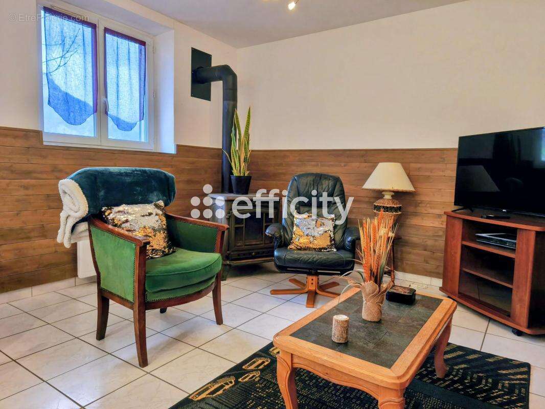 Appartement à CHAUFFAYER