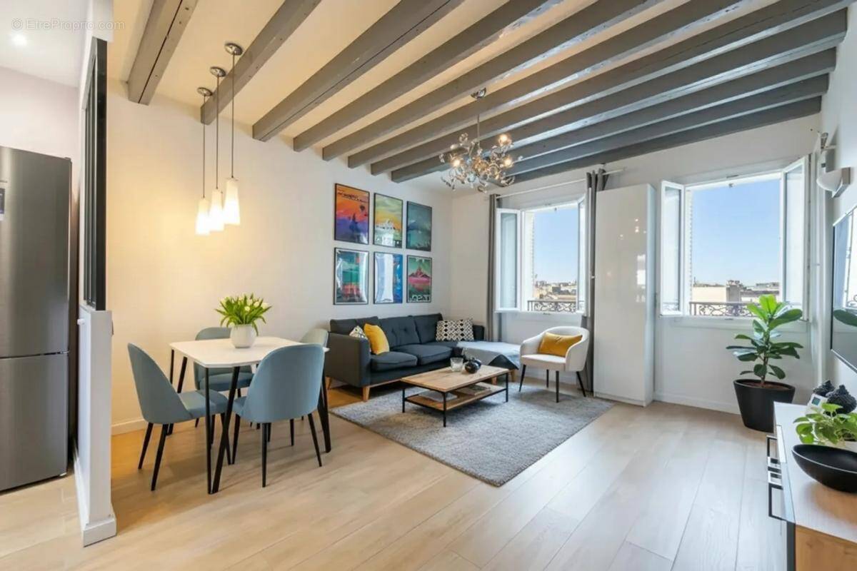 Maison à ASNIERES-SUR-SEINE