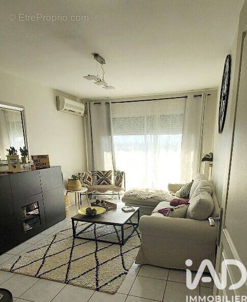 Photo 1 - Appartement à MARSEILLE-11E