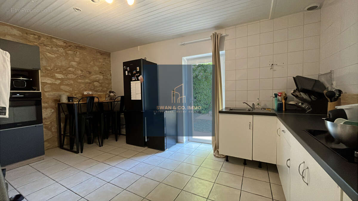 L'élégance d'une demeure de caractère, le privilège d'un domaine au cœur du village - photo 38