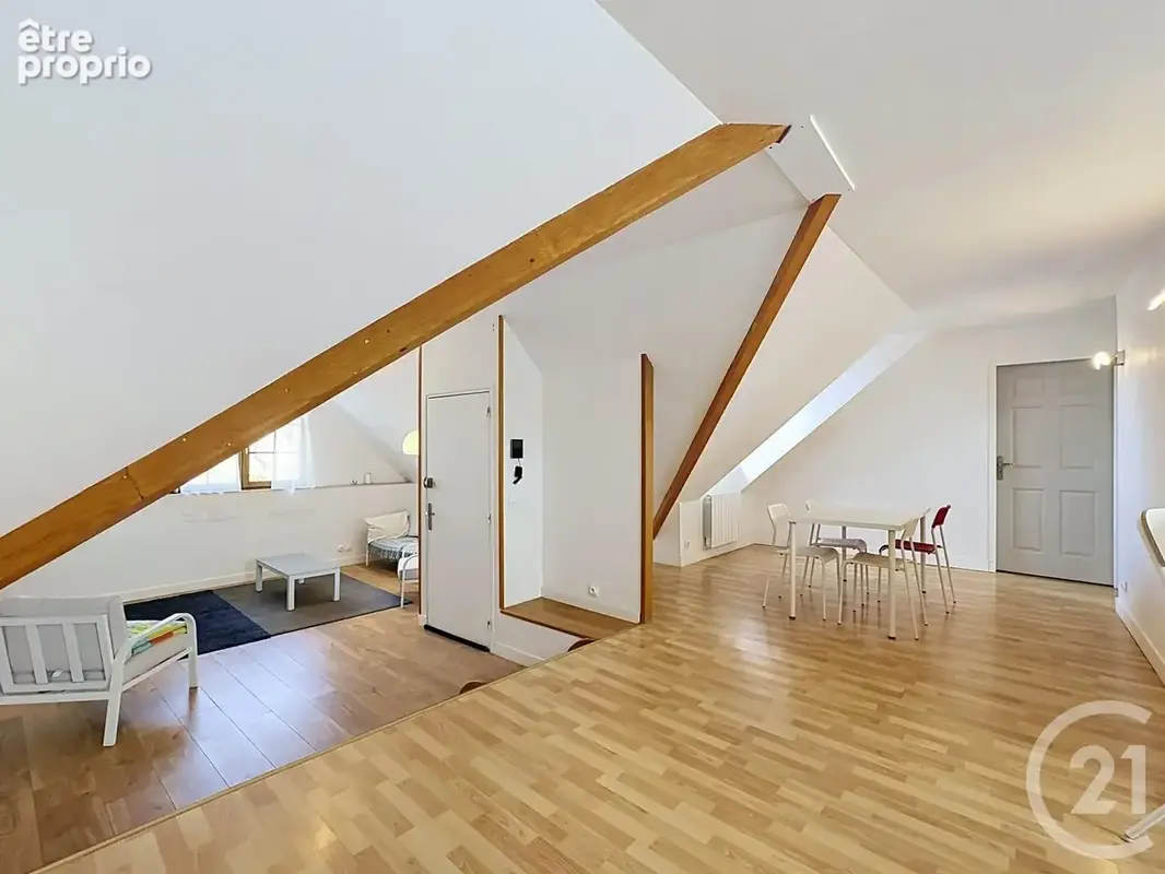 Maison 6 pièces 84 m² à vendre à La Ferte-Saint-Aubin (45240) - photo 6