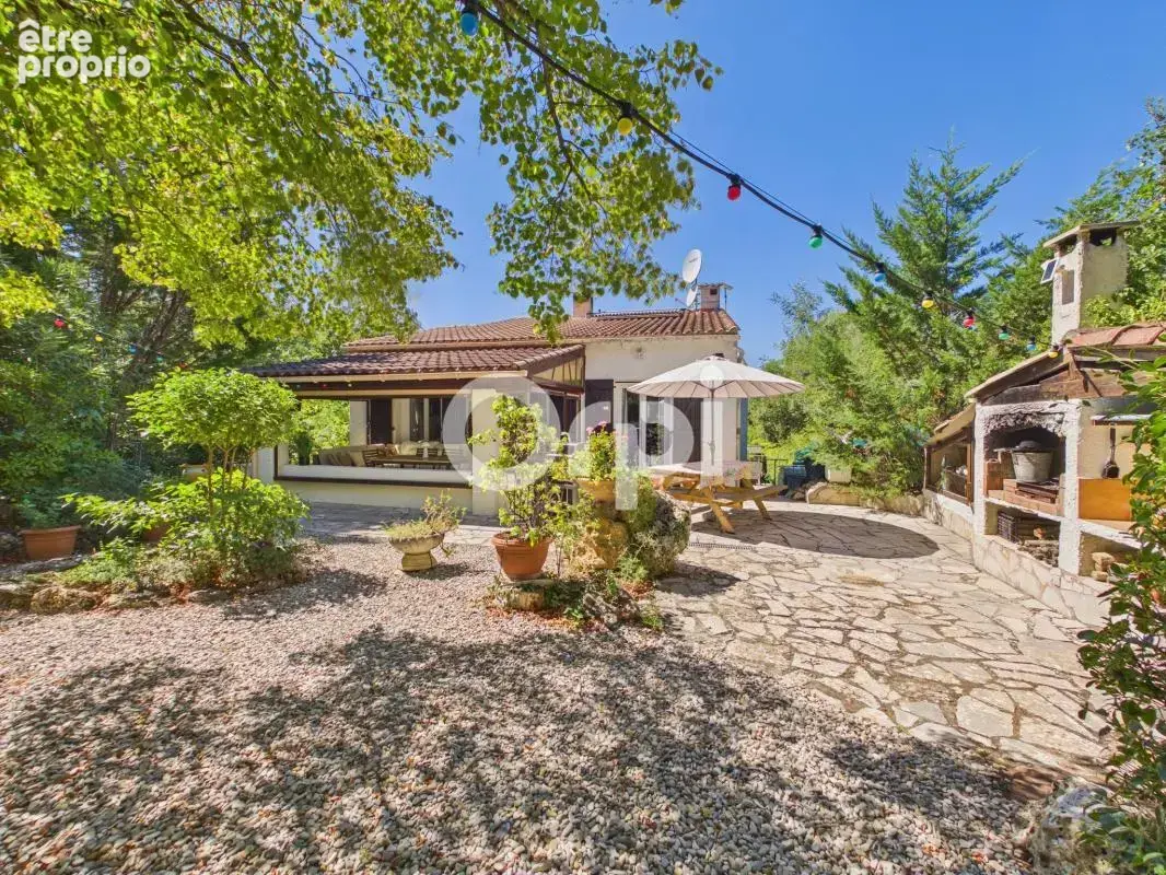 Propriete au calme absolu & sans vis-a-vis - villa sur 2 niveaux avec dependance et annexes - grand garage + bel espace de stati - photo 5