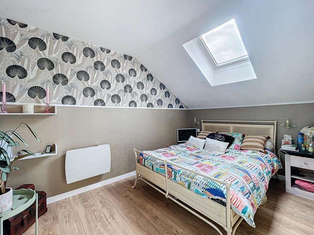 Maison à MONTIGNY-LE-BRETONNEUX