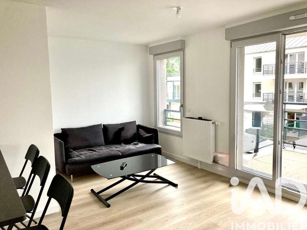 Photo 5 - Appartement à CLAYE-SOUILLY