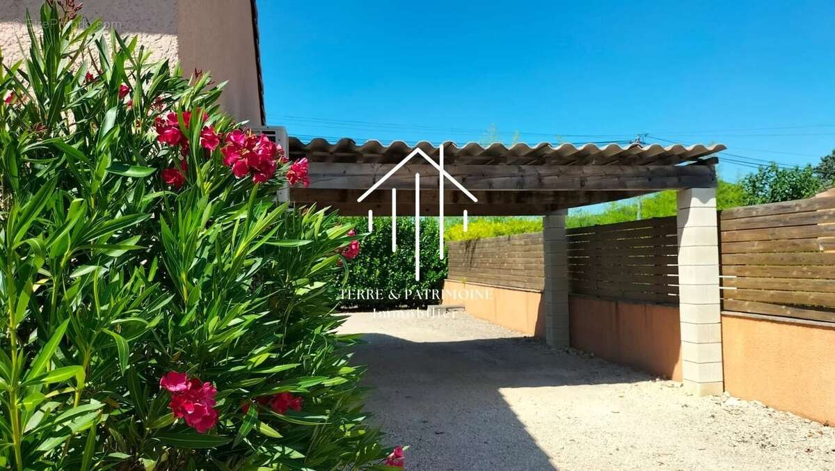 Maison à VALLON-PONT-D&#039;ARC