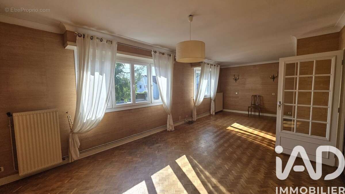 Maison 155 m² à Gurmencon  - photo 6