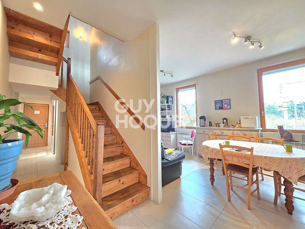 Maison à RILLIEUX-LA-PAPE