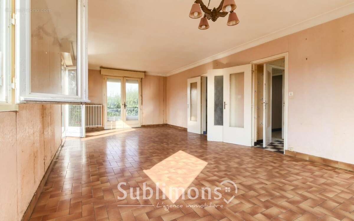 Maison à LOCMARIAQUER