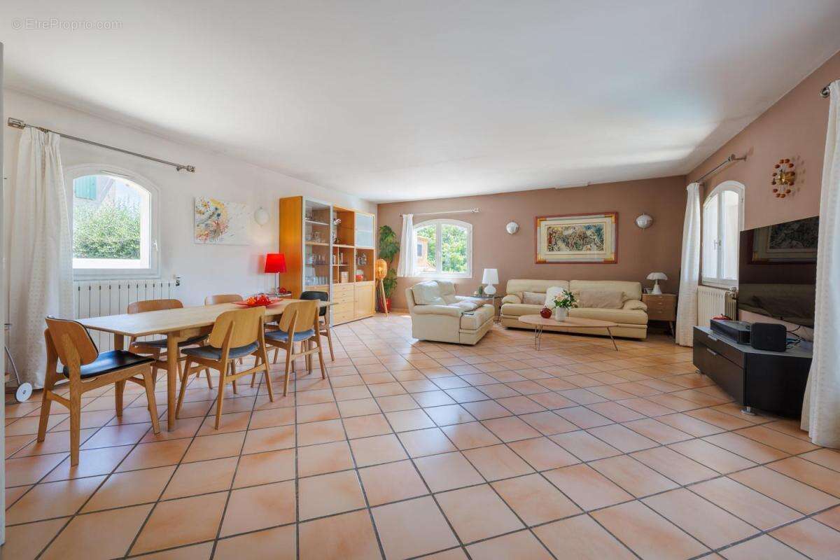 Maison à MARSEILLE-12E