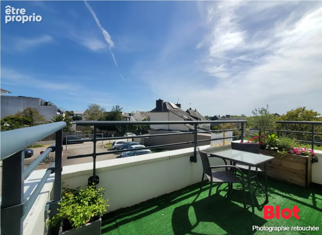 Appartement à SENE